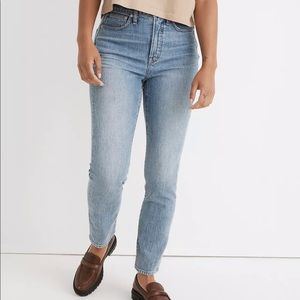NWT Madewell The Curvy Perfect Vintage Jean size 28